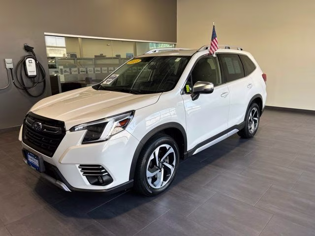 2023 Crystal White Pearl Subaru Forester Touring AWD SUV