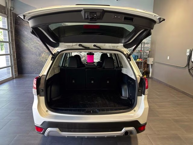 2023 Crystal White Pearl Subaru Forester Touring AWD SUV