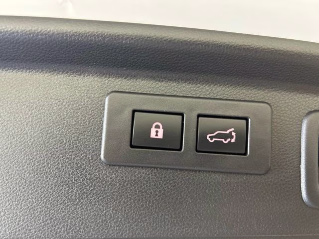 2023 Crystal White Pearl Subaru Forester Touring AWD SUV