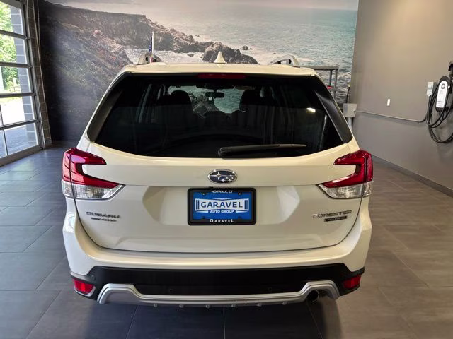 2023 Crystal White Pearl Subaru Forester Touring AWD SUV