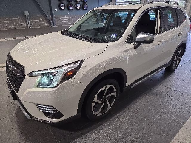 2023 Crystal White Pearl Subaru Forester Touring AWD SUV
