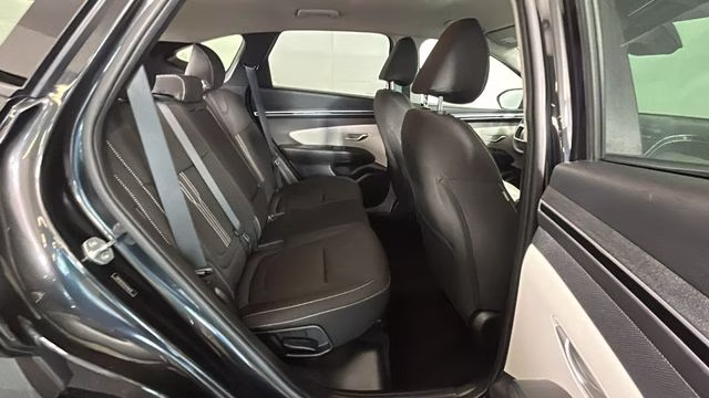 2023 Black Hyundai Tucson SEL FWD SUV