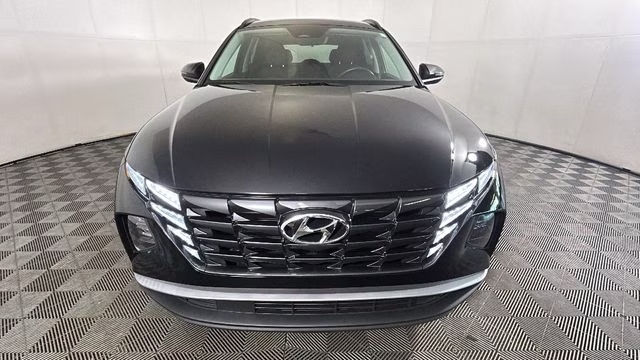 2023 Black Hyundai Tucson SEL FWD SUV