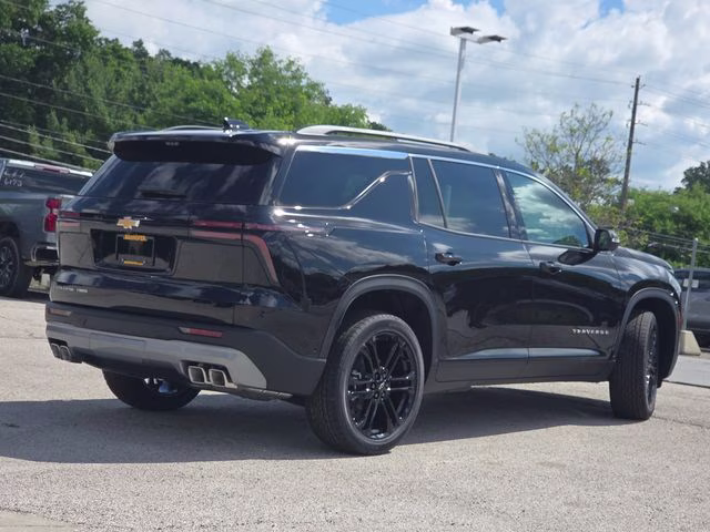 2026 Mosaic Black Metallic Chevrolet Traverse LT AWD SUV