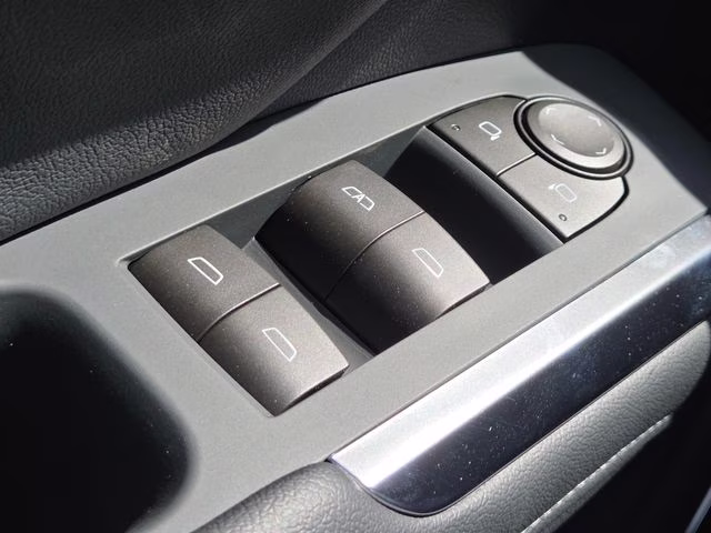 2026 Mosaic Black Metallic Chevrolet Traverse LT AWD SUV