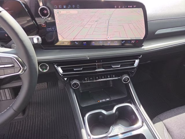 2026 Mosaic Black Metallic Chevrolet Traverse LT AWD SUV