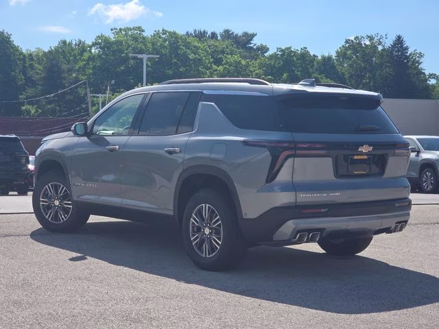 2026 Sterling Gray Metallic Chevrolet Traverse LT AWD SUV