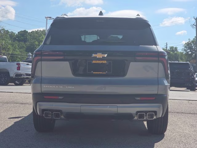 2026 Sterling Gray Metallic Chevrolet Traverse LT AWD SUV