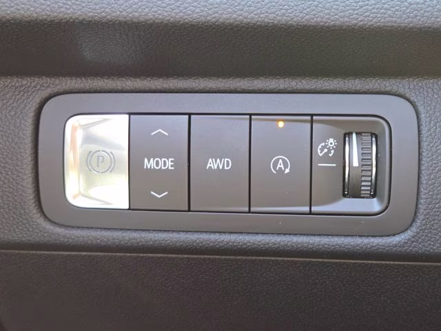 2026 Sterling Gray Metallic Chevrolet Traverse LT AWD SUV