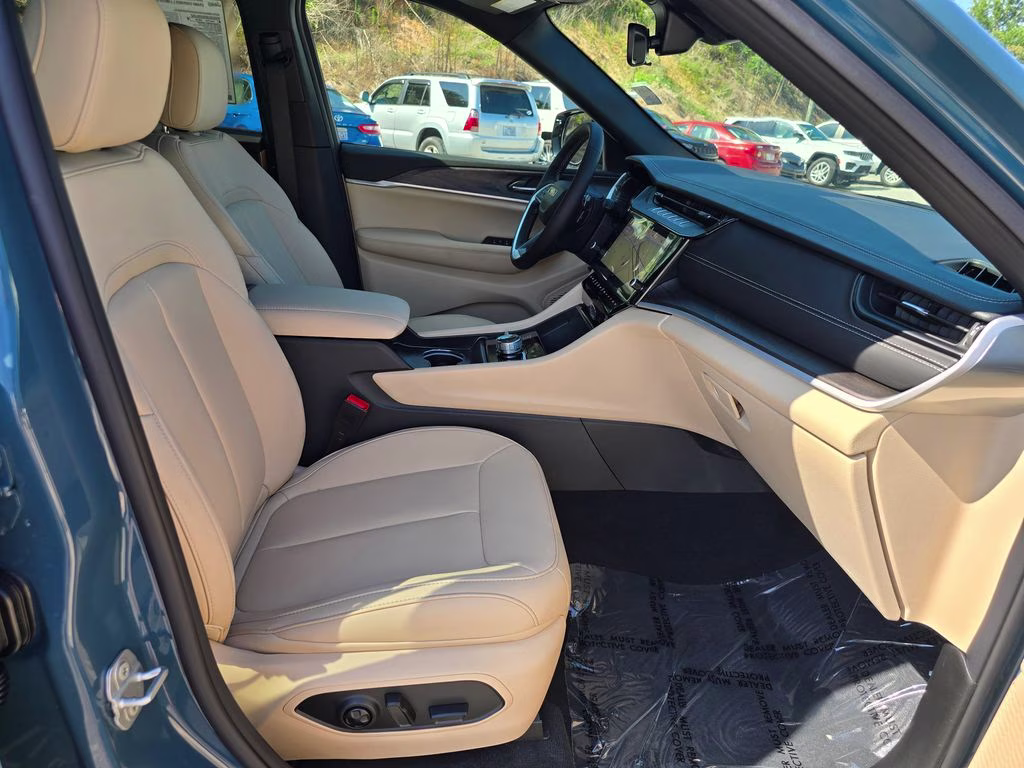 2026 Steel Blue Jeep Grand Cherokee L Limited 4X4 SUV