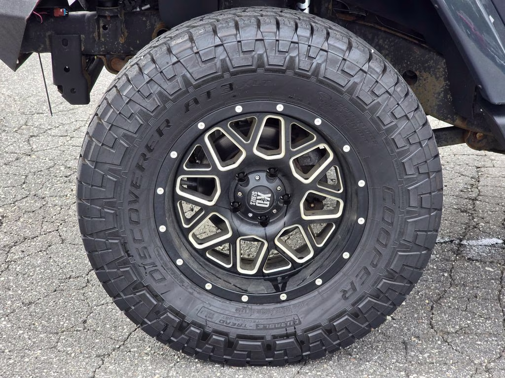 2018 Rhino Clearcoat Jeep Wrangler JK Unlimited Sahara 4X4 SUV