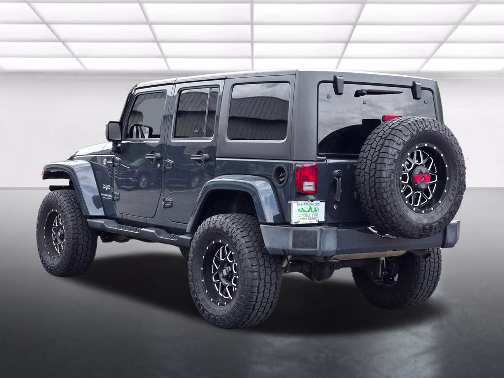 2018 Rhino Clearcoat Jeep Wrangler JK Unlimited Sahara 4X4 SUV