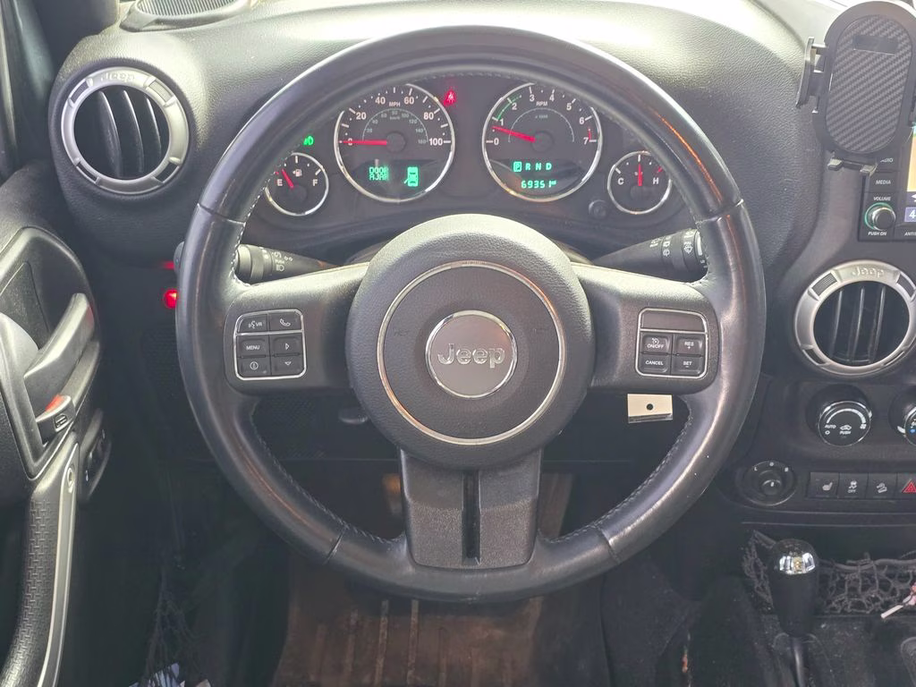 2018 Rhino Clearcoat Jeep Wrangler JK Unlimited Sahara 4X4 SUV