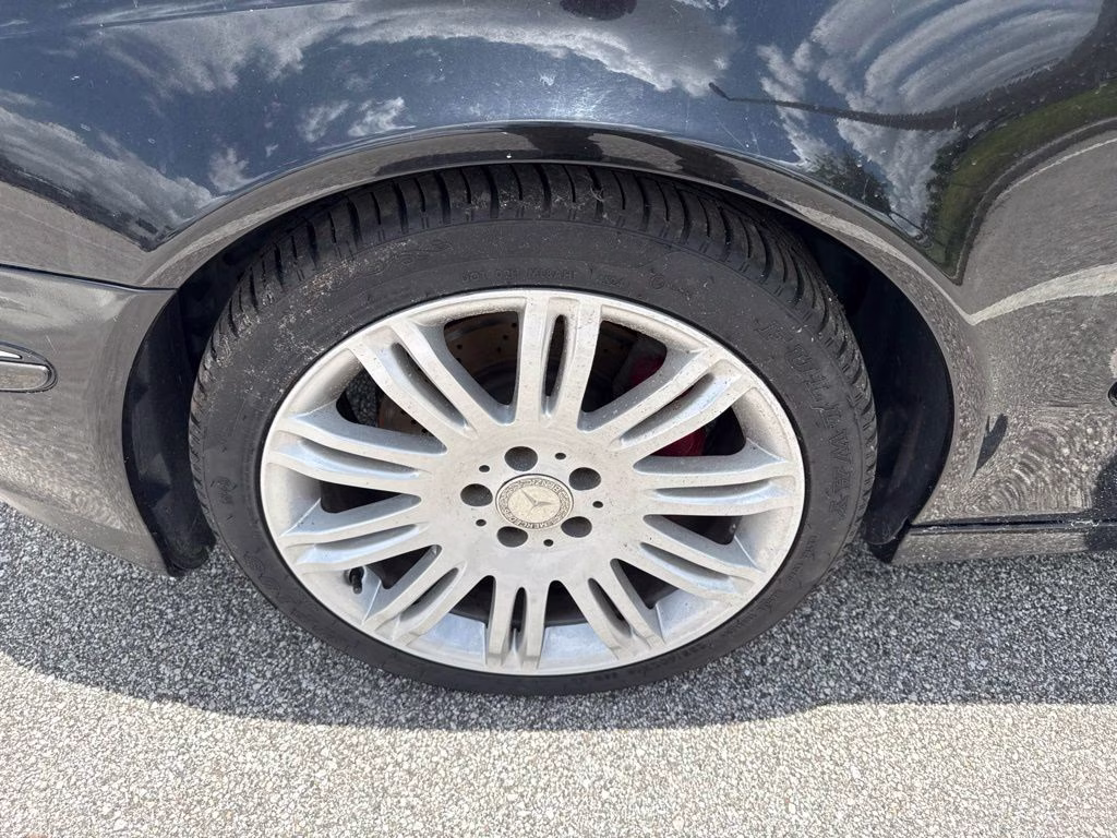 2008 Designo Mocha Black Mercedes-Benz E-Class E 350 RWD Sedan
