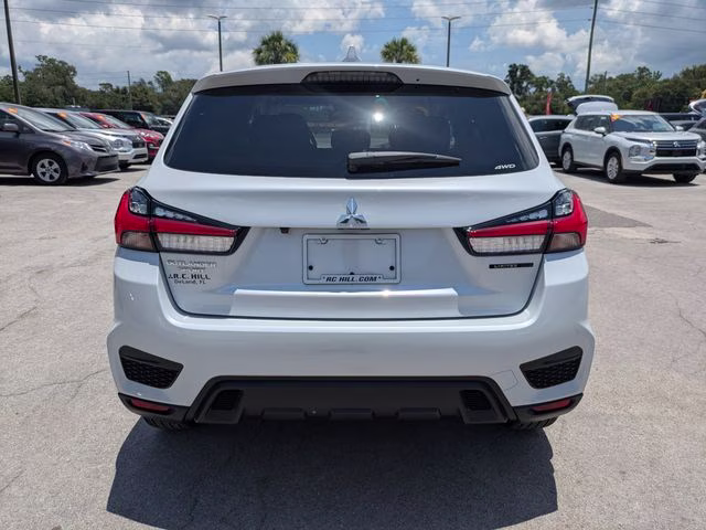 2026 White Diamond Mitsubishi Outlander Sport 2.0 LE 4X4 SUV