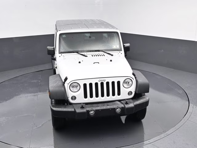 2017 Bright White Clearcoat Jeep Wrangler Unlimited Sport 4X4 SUV
