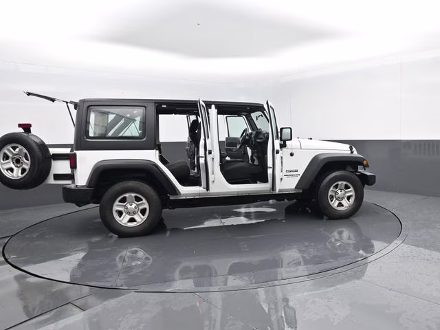 2017 Bright White Clearcoat Jeep Wrangler Unlimited Sport 4X4 SUV