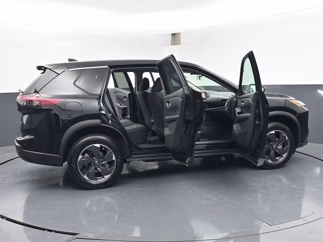 2024 Super Black Nissan Rogue SV AWD SUV