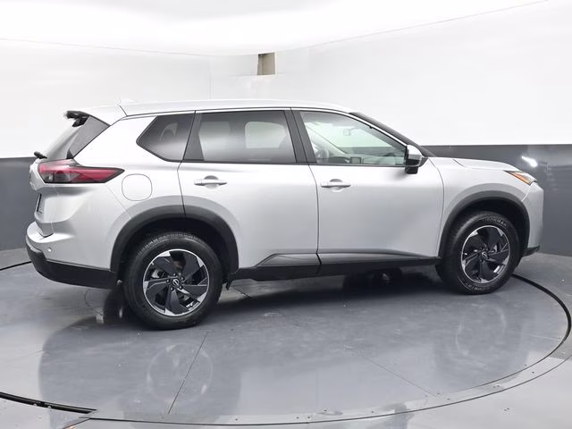 2024 Brilliant Silver Metallic Nissan Rogue SV AWD SUV