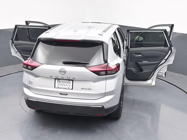 2024 Brilliant Silver Metallic Nissan Rogue SV AWD SUV