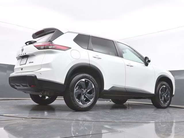 2024 Everest White Pearl Nissan Rogue SV AWD SUV