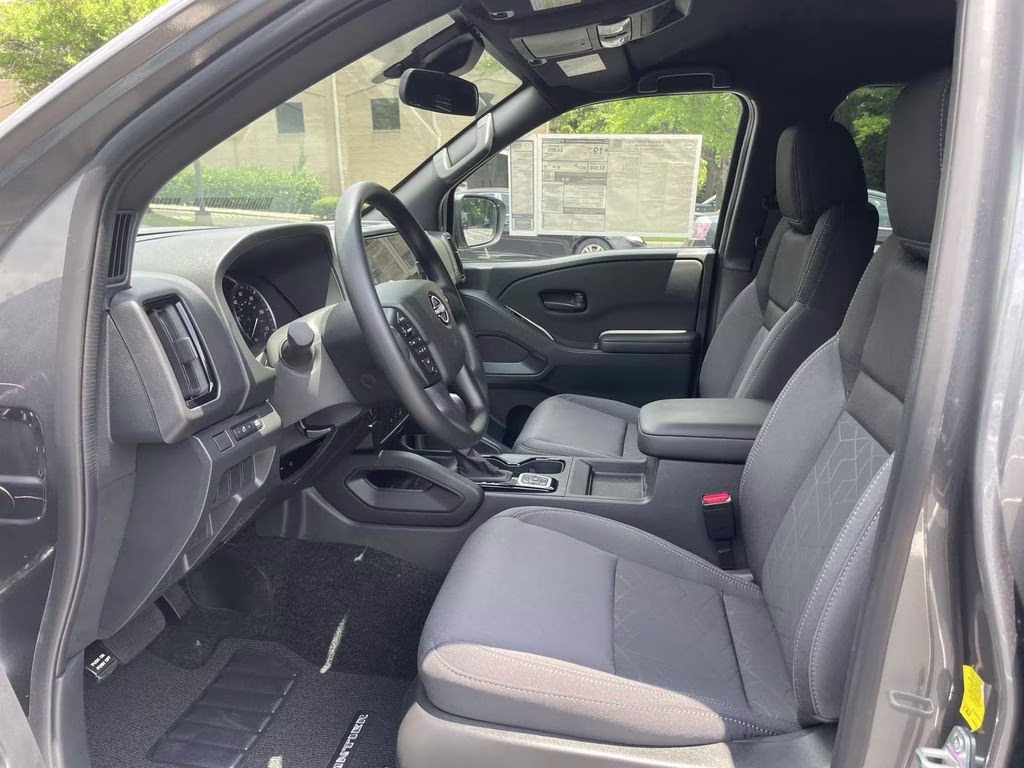 2026 Gun Metallic Nissan Frontier SV 4X4 Truck