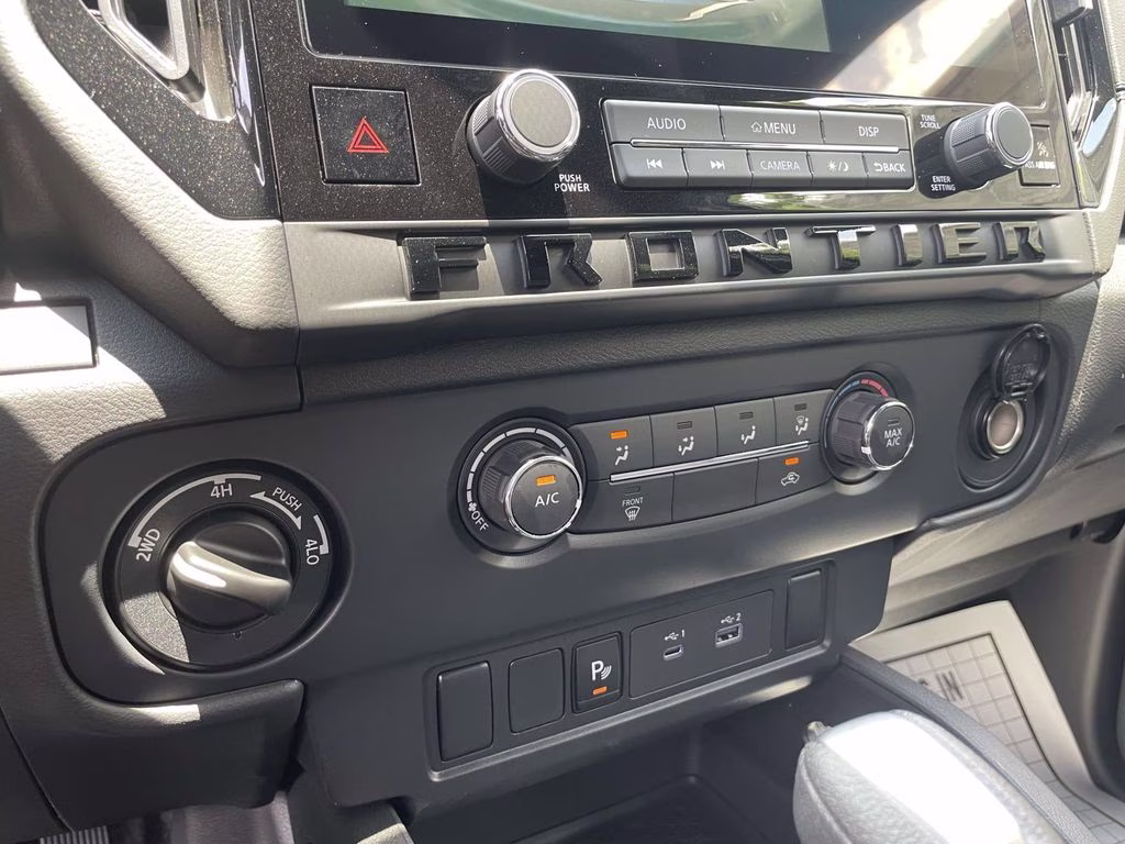 2026 Gun Metallic Nissan Frontier SV 4X4 Truck