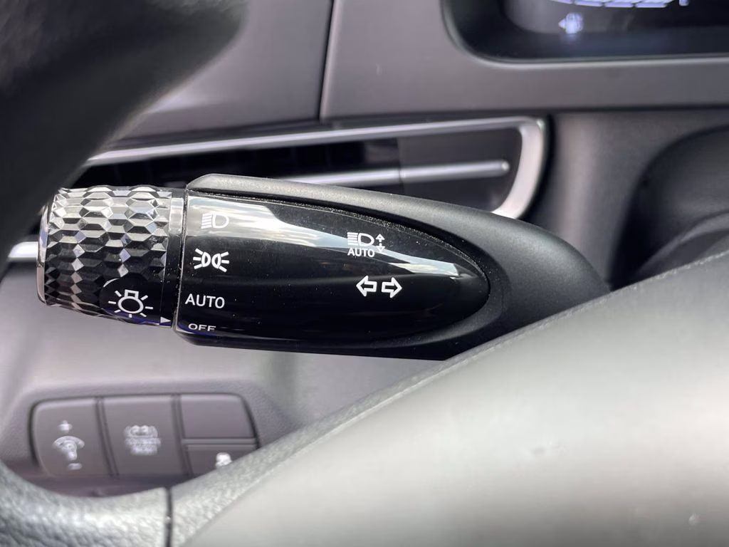 2025 Intense Blue Hyundai Elantra Hybrid Blue FWD Sedan