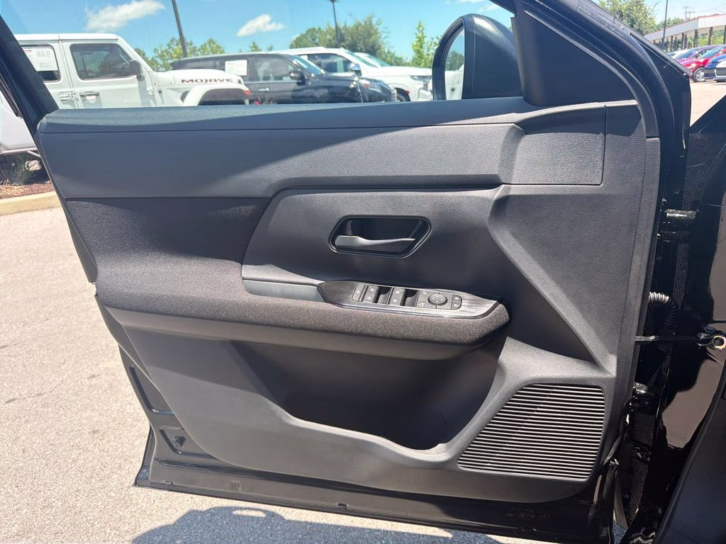 2026 Super Black Nissan Kicks S FWD SUV