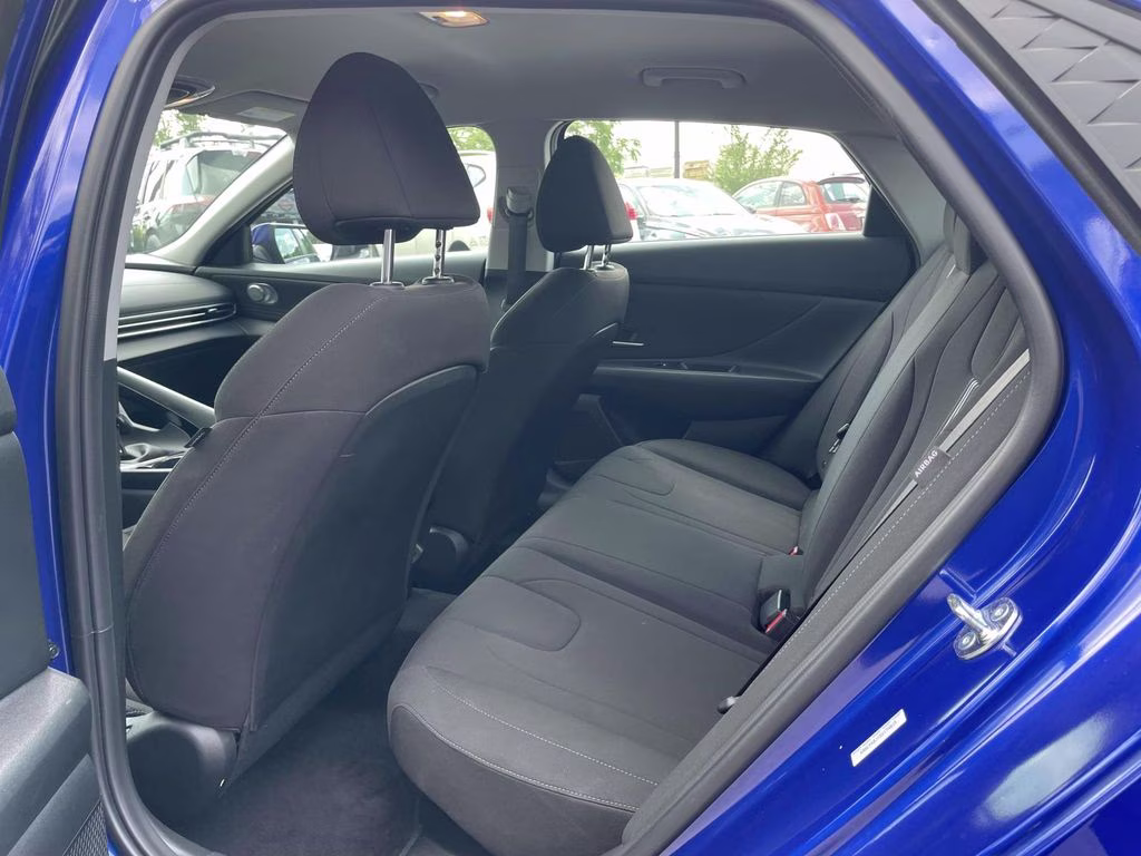 2025 Intense Blue Hyundai Elantra Hybrid Blue FWD Sedan