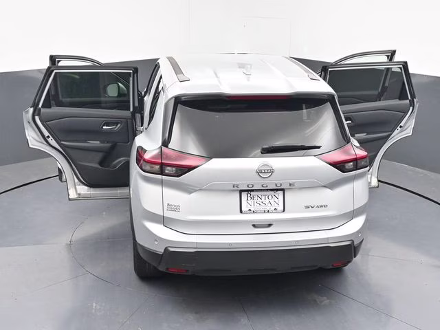 2024 Brilliant Silver Metallic Nissan Rogue SV AWD SUV