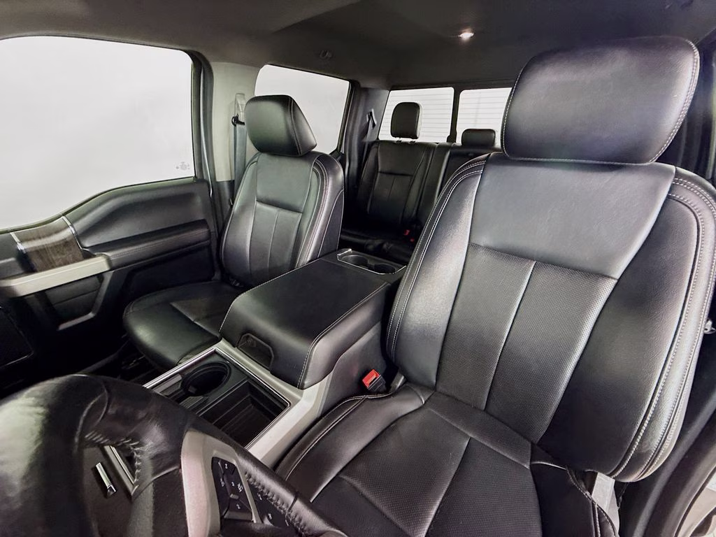 2021 Gray Metallic Ford Super Duty F-250 SRW Lariat 4X4 Truck
