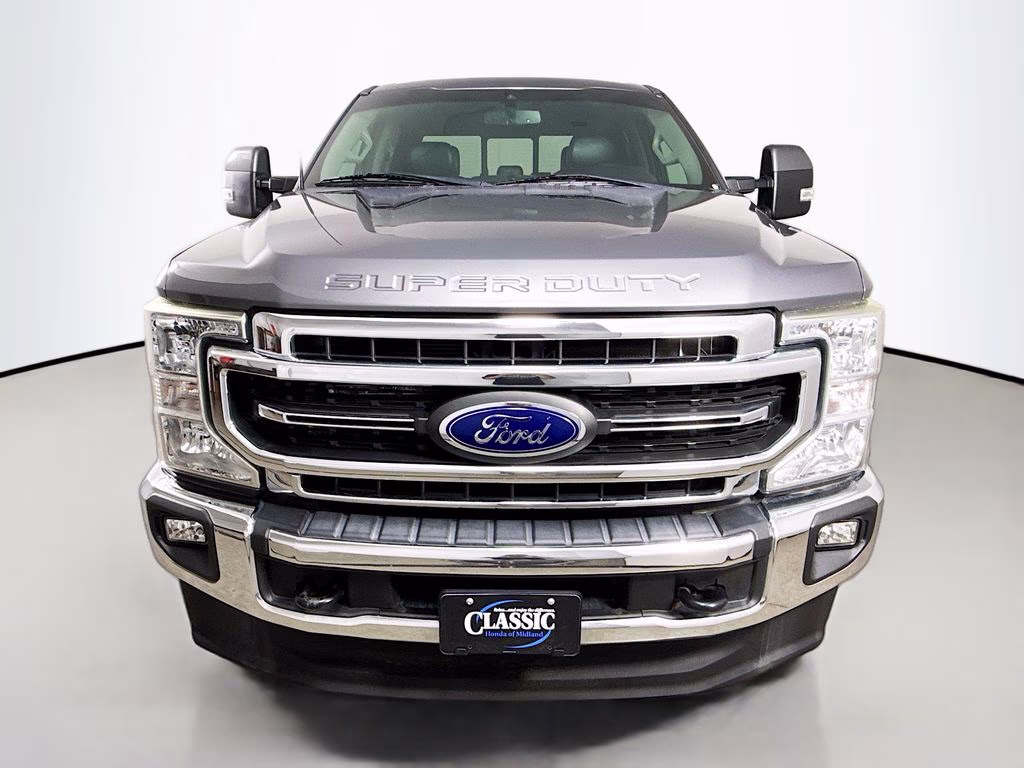 2021 Gray Metallic Ford Super Duty F-250 SRW Lariat 4X4 Truck