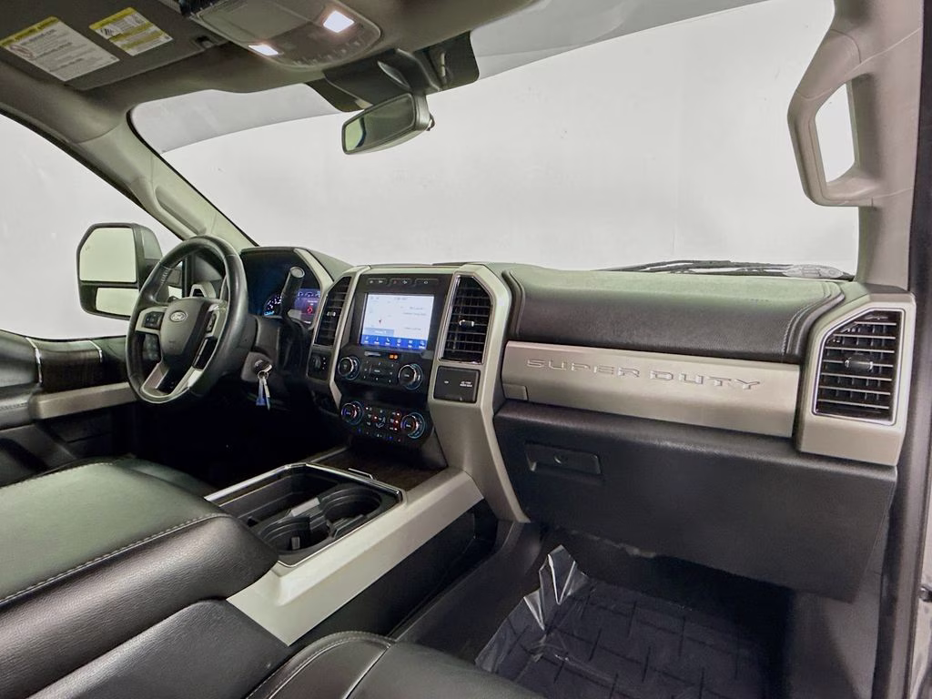 2021 Gray Metallic Ford Super Duty F-250 SRW Lariat 4X4 Truck