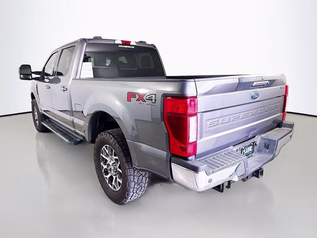 2021 Gray Metallic Ford Super Duty F-250 SRW Lariat 4X4 Truck