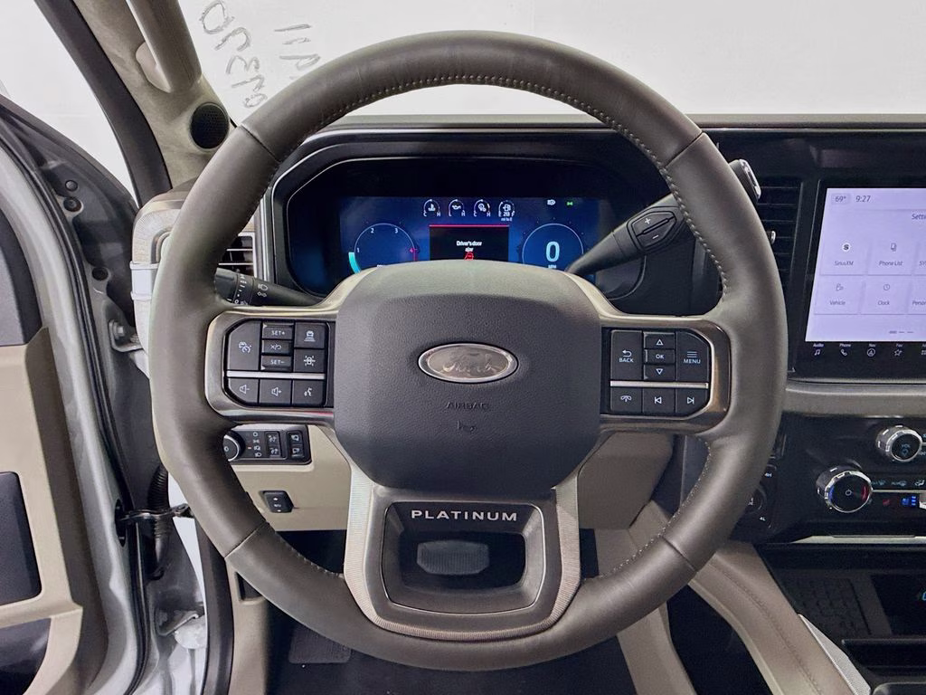 2026 Avalanche Ford Super Duty F-450 DRW Platinum 4X4 Truck