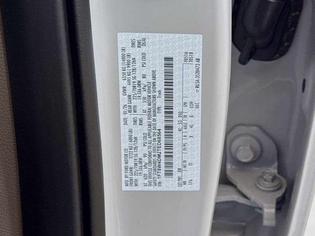 2026 Avalanche Ford Super Duty F-450 DRW Platinum 4X4 Truck