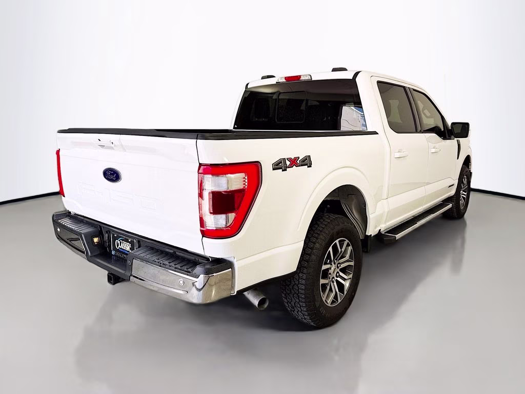 2022 Oxford White Ford F-150 Lariat 4X4 Truck