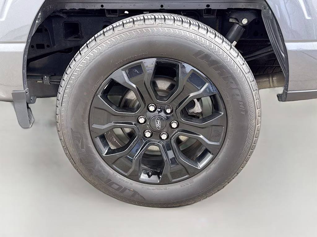 2023 Gray Metallic Ford F-150 Lariat 4X4 Truck