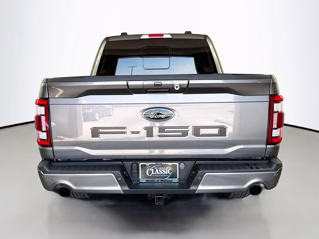 2023 Gray Metallic Ford F-150 Lariat 4X4 Truck