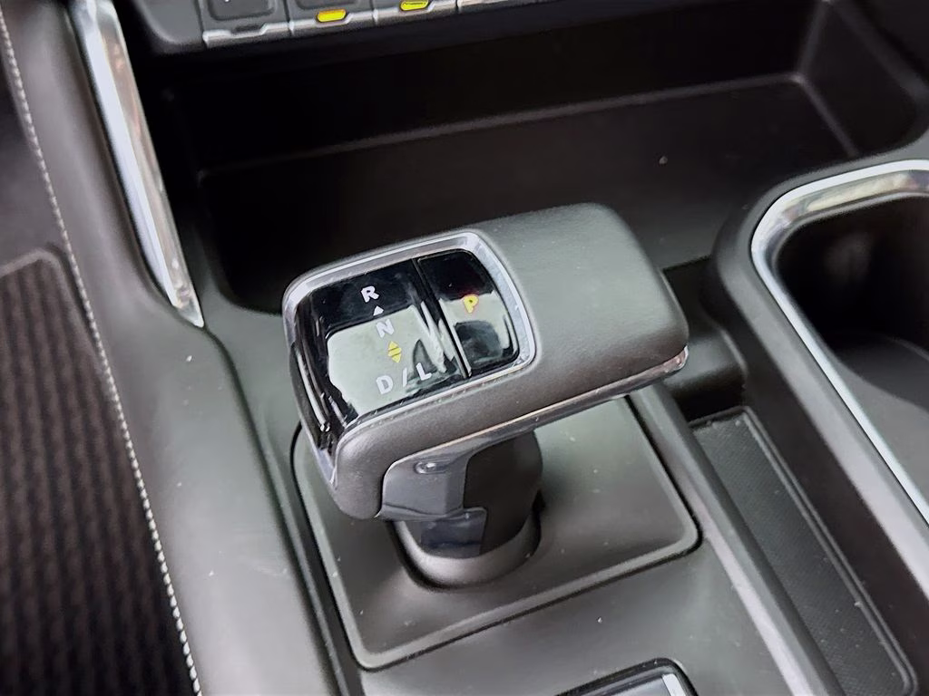 2023 White Frost Tricoat GMC Sierra 1500 Denali Ultimate 4X4 Truck