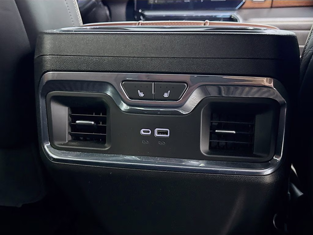 2023 White Frost Tricoat GMC Sierra 1500 Denali Ultimate 4X4 Truck