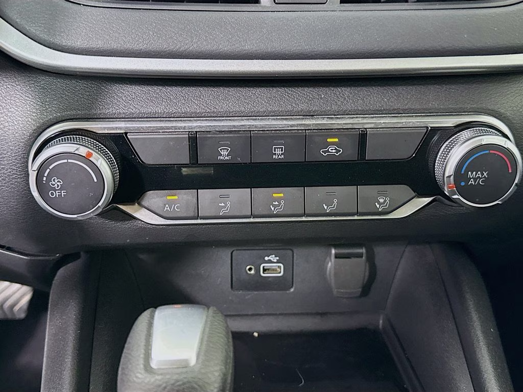 2024 Glacier White Nissan Altima 2.5 S FWD Sedan