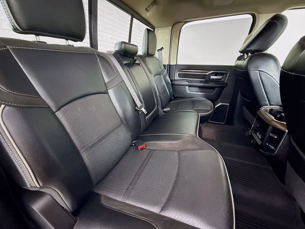 2022 Bright White Clearcoat Ram 2500 Laramie 4X4 Truck