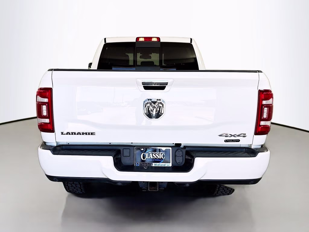 2022 Bright White Clearcoat Ram 2500 Laramie 4X4 Truck