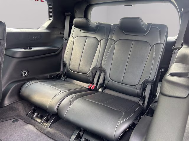 2026 Baltic Gray Metallic Clearcoat Jeep Grand Cherokee L Limited Reserve 4X4 SUV