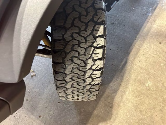 2023 Azure Gray Metallic Tri-Coat Ford Bronco Badlands 4X4 SUV