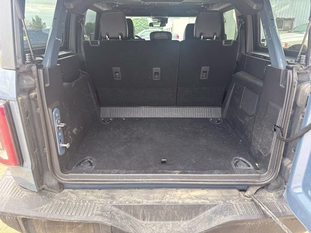2023 Azure Gray Metallic Tri-Coat Ford Bronco Badlands 4X4 SUV