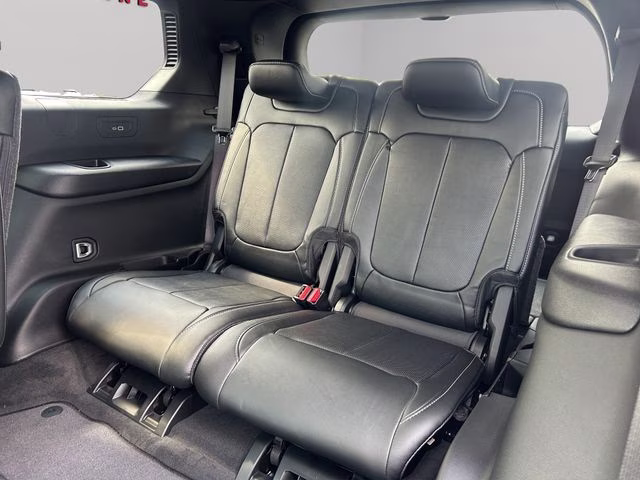 2026 Baltic Gray Metallic Clearcoat Jeep Grand Cherokee L Limited Reserve 4X4 SUV