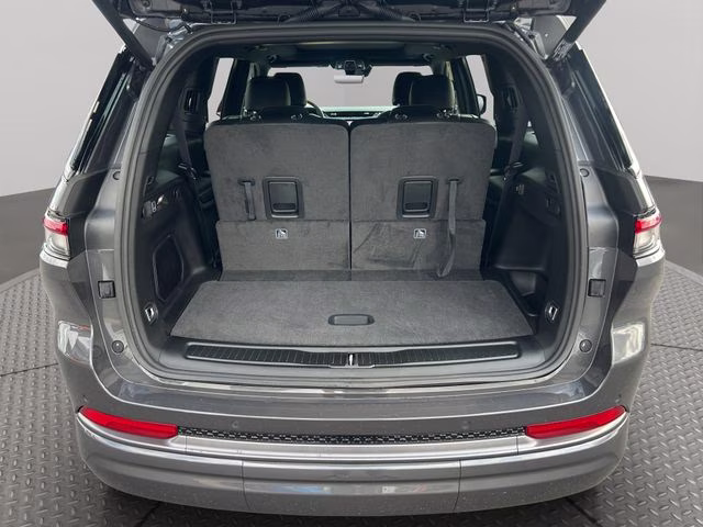 2026 Baltic Gray Metallic Clearcoat Jeep Grand Cherokee L Limited Reserve 4X4 SUV